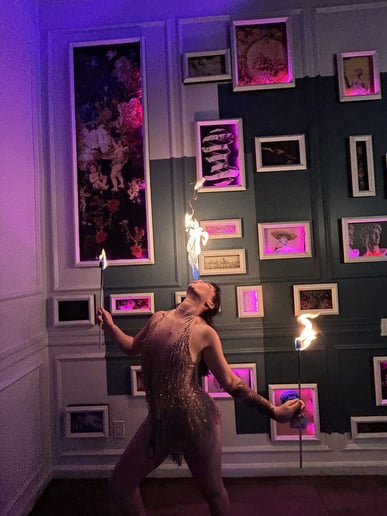 Gallery photo 7 of Cirque Essence