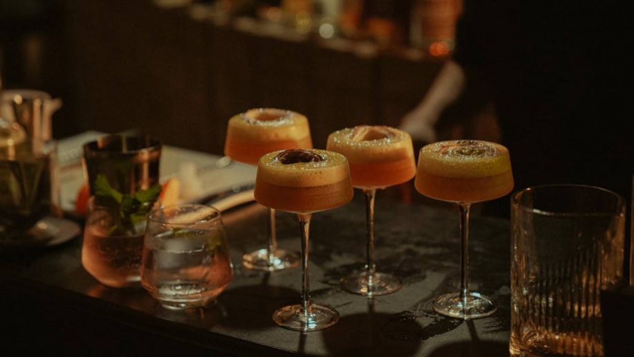 Gallery photo 5 of Yuzuri Bar