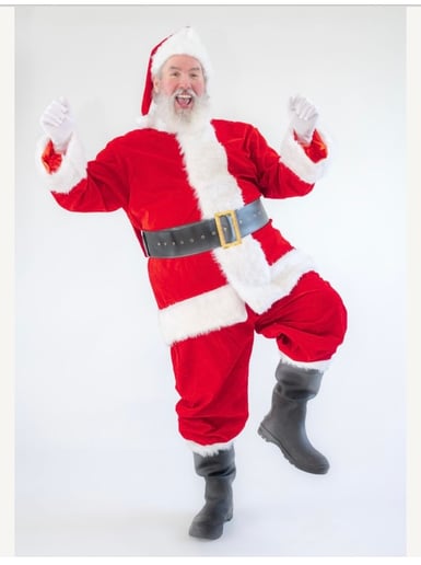 Gallery photo 3 of Yvr Santa