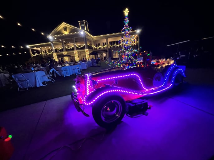 Gallery photo 69 of Caroling on Wheels, Carolers and Holiday Entertainers