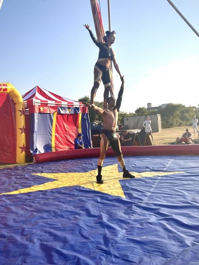 Gallery photo 18 of Zabo Circus Productions