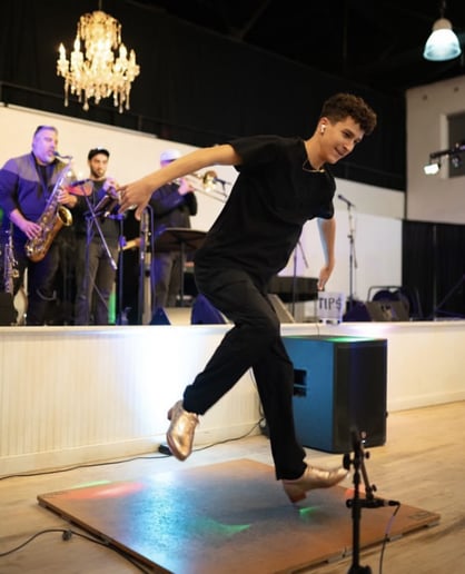 Gallery photo 3 of Zac Starr Tap Dancer Extravaganza