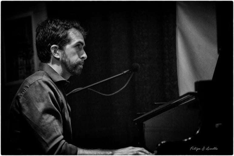Gallery photo 2 of Zach Bartholomew Trio