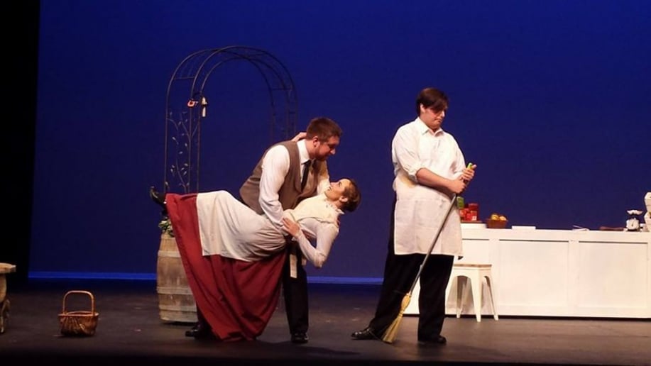 Gallery photo 1 of Zachary Lenox Baritone