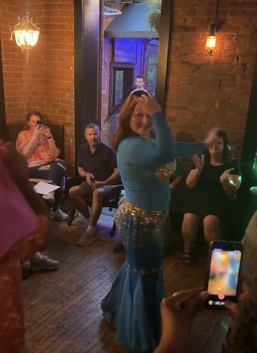 Gallery photo 4 of ZaffaHappy Ukrainian Belly Dancer