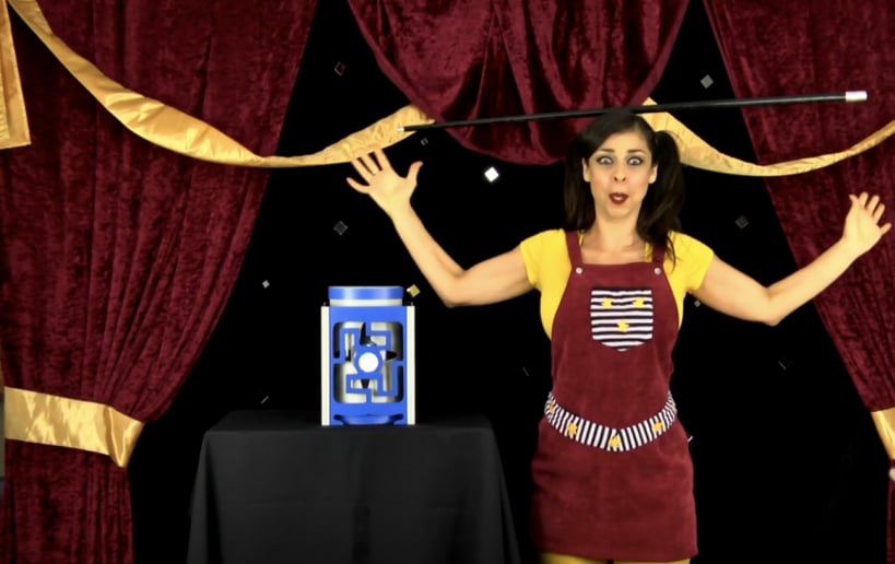 Gallery photo 1 of Zany Zoe Magic