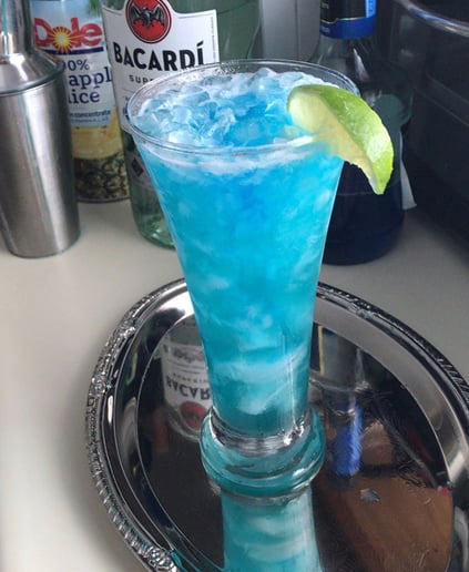 Gallery photo 1 of Zbar Mobile Bartending