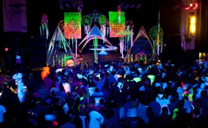 Gallery photo 3 of Zenaura Flow Arts