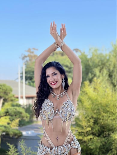 Gallery photo 7 of Zina Belly Dancer