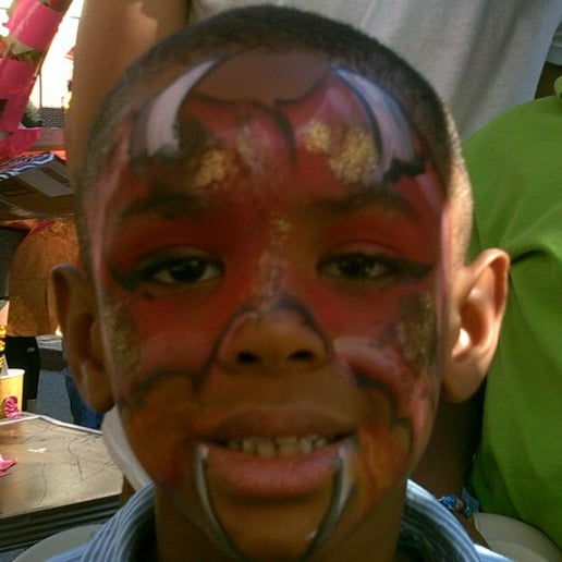 Gallery photo 1 of Zing! Facepainting
