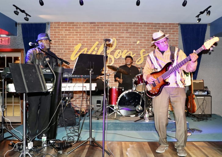 Gallery photo 2 of Zoay Jazz