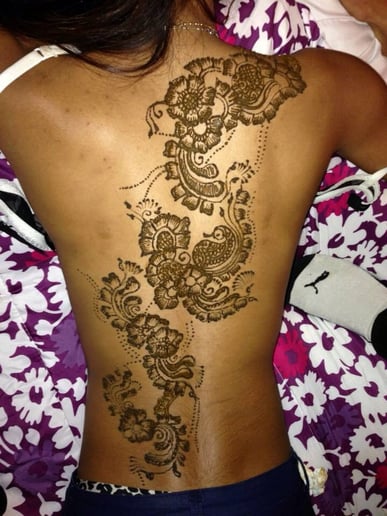 Gallery photo 9 of Zoya Henna Designs
