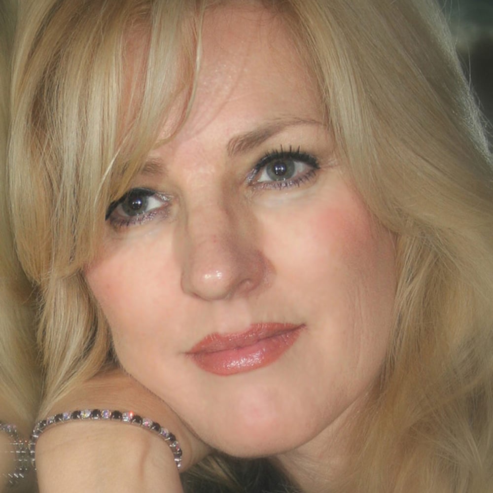 Profile thumbnail image for Carrie Landsgaard