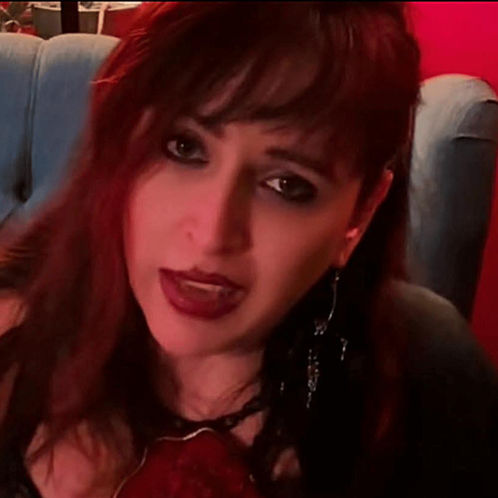 Profile thumbnail image for Chelsea Redknees