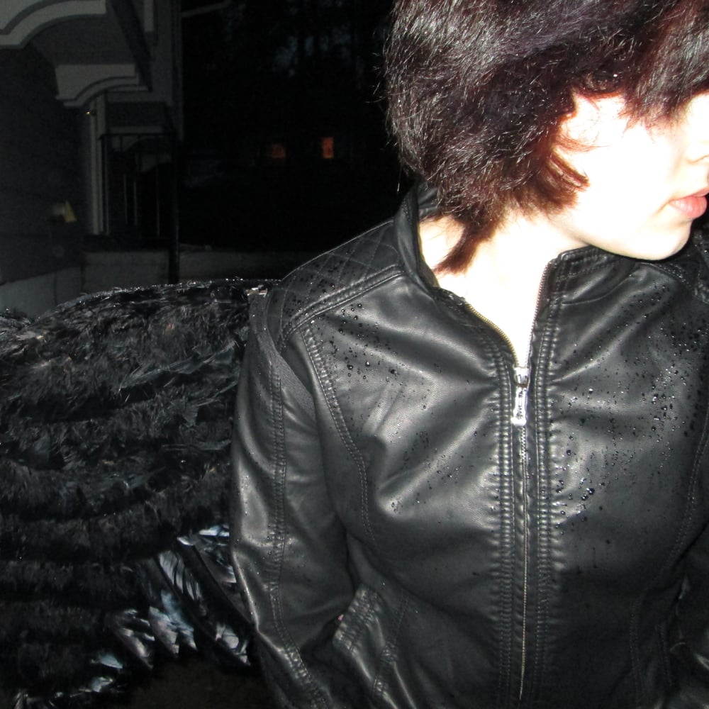 Profile thumbnail image for Devils Darling
