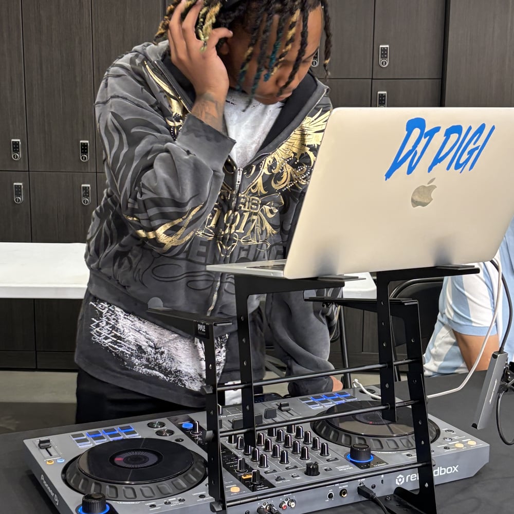 Profile thumbnail image for Dj naz
