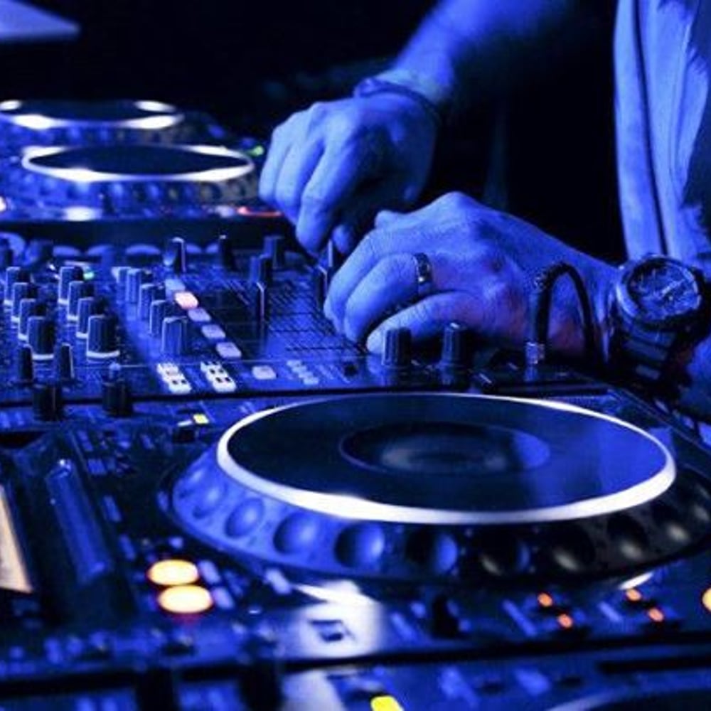 Profile thumbnail image for Eddy C Live Music