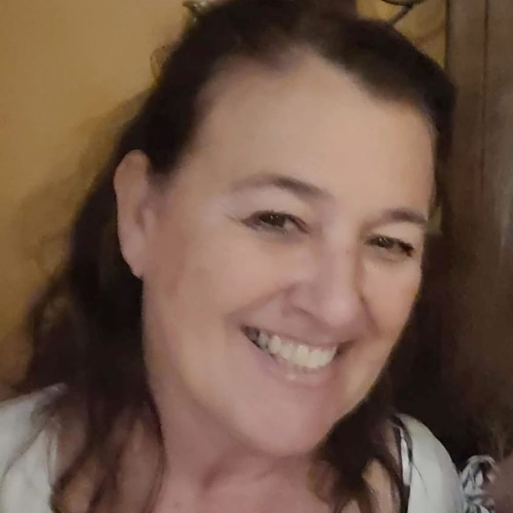 Profile thumbnail image for Fifth Generation Psychic Medium Carmen