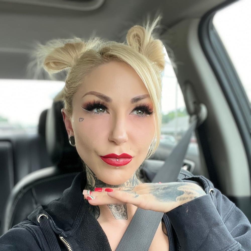 Profile thumbnail image for Jessi Jean