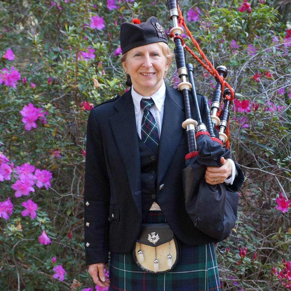 Profile thumbnail image for Lady Bagpiper Pat of Orlando, Florida