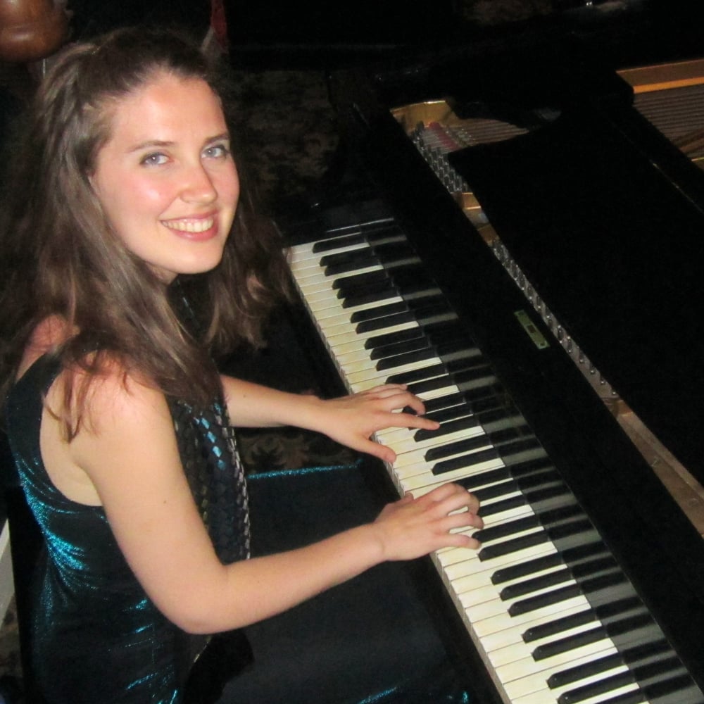 Profile thumbnail image for Lara Driscoll Piano