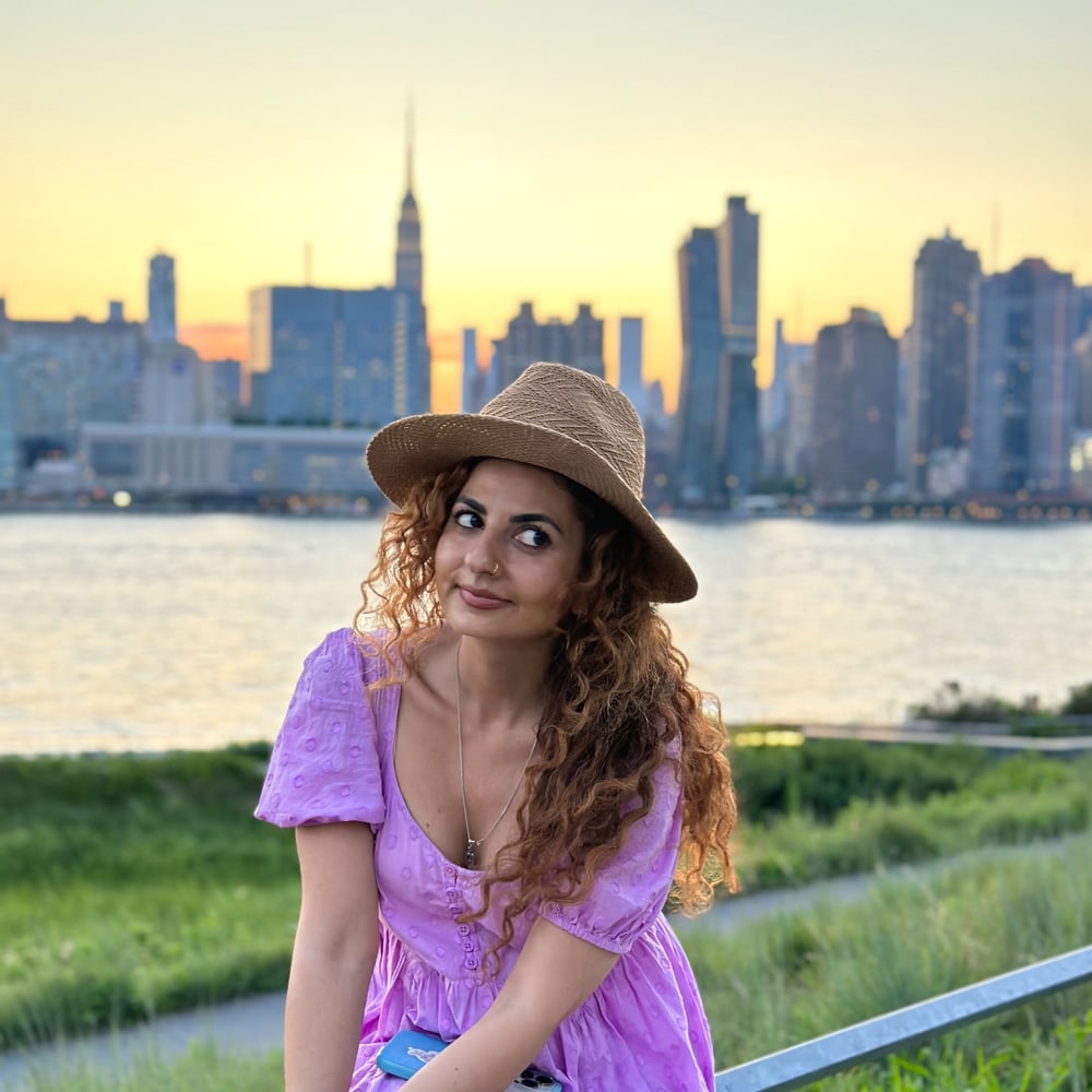 Profile thumbnail image for Khatia Videographer/Editor