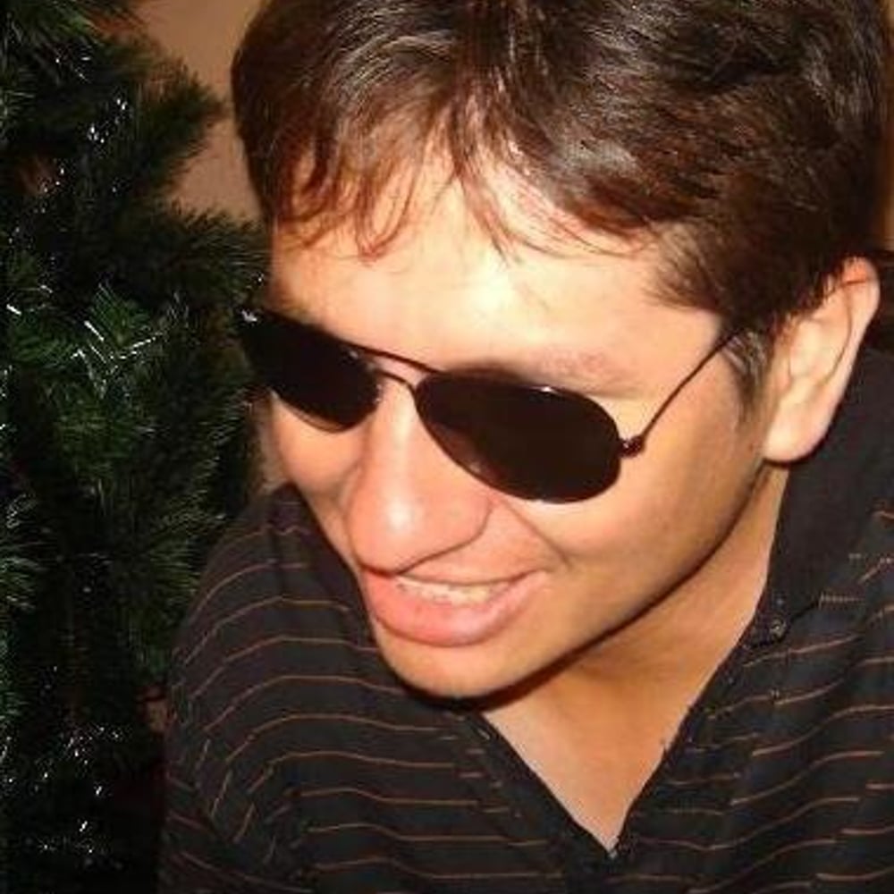 Profile thumbnail image for Manolo Ortecho