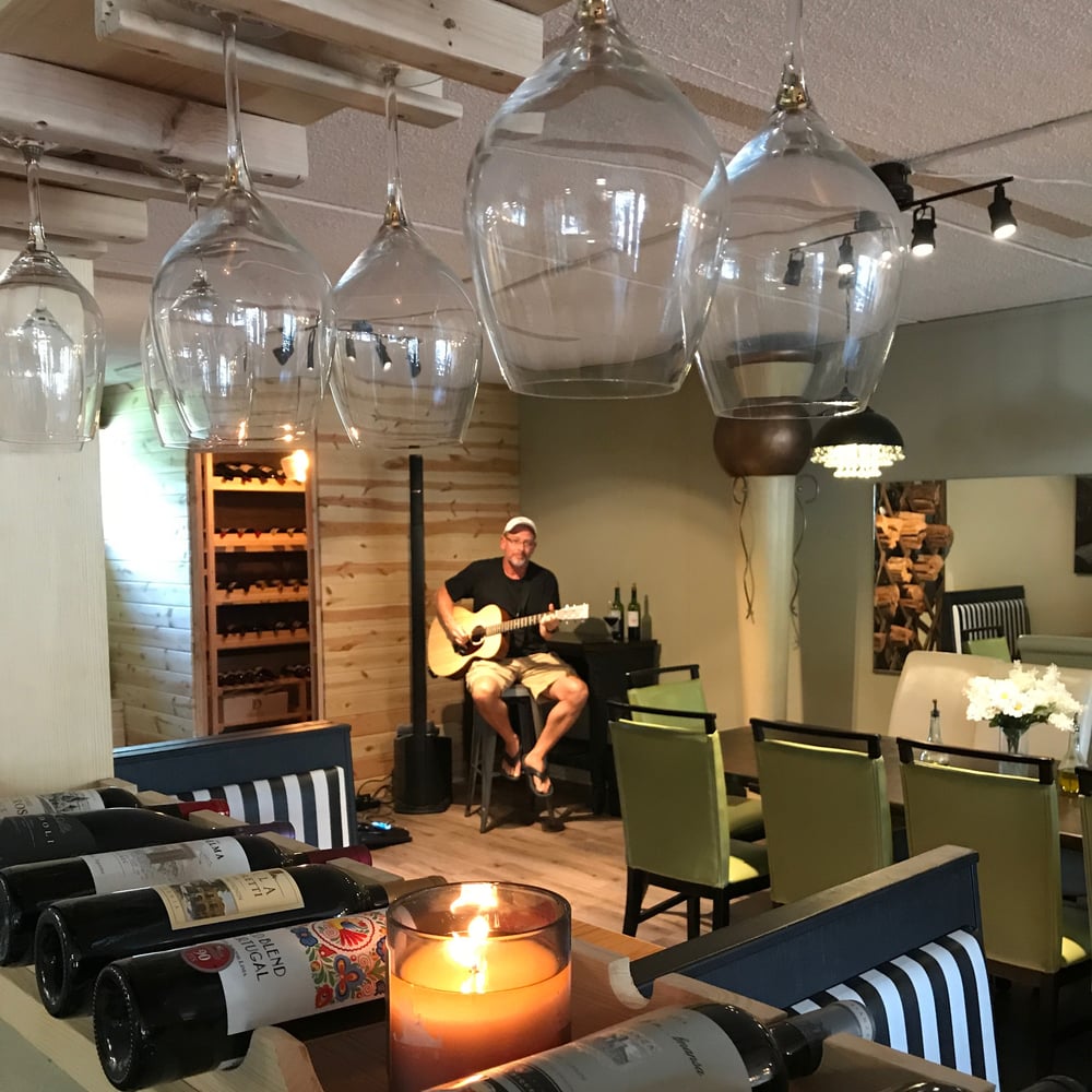 Hire Jack Sunday - Singing Guitarist in Clearwater, FL | GigSalad