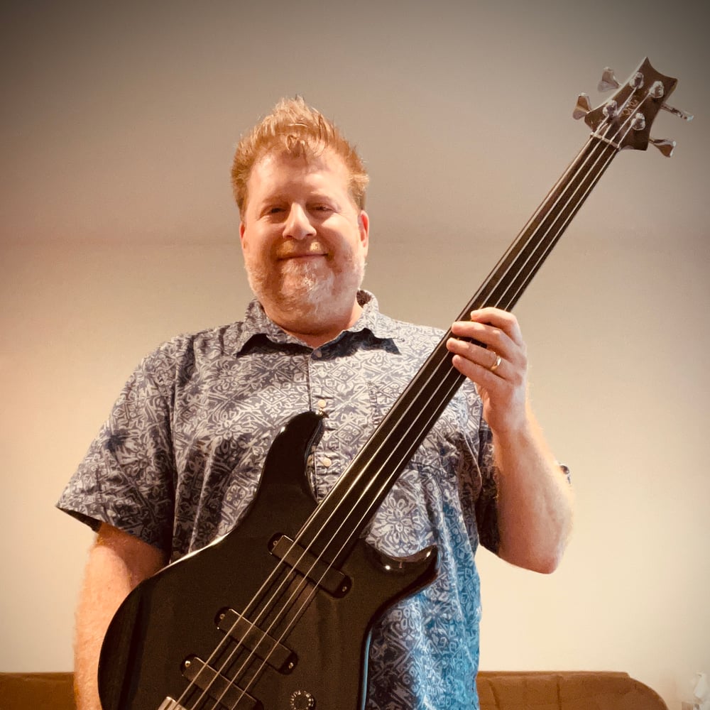 Profile thumbnail image for Pro Bassist, Z Borovay