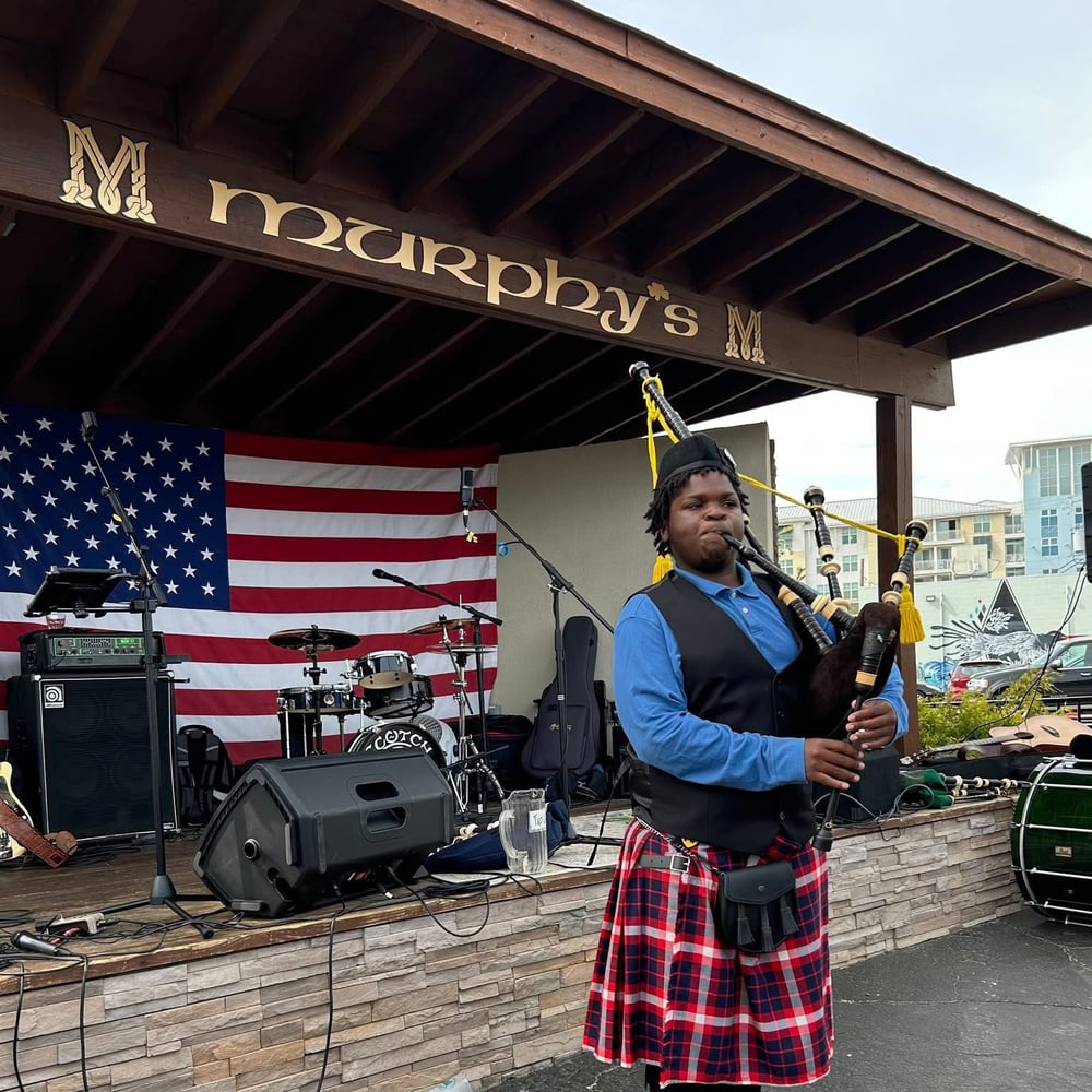 Profile thumbnail image for Quan’s Bagpipe Service
