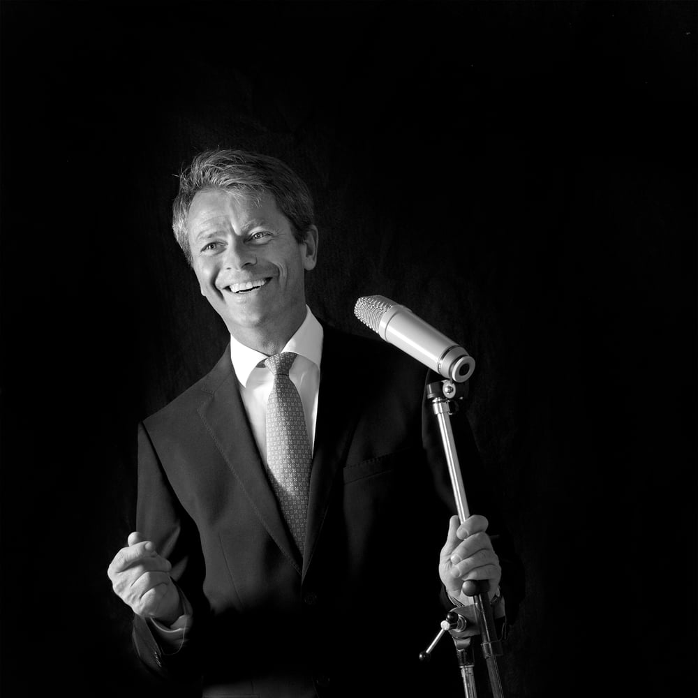 Profile thumbnail image for Robert Young Crooner