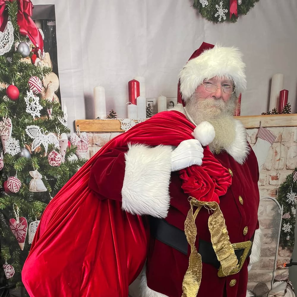 Profile thumbnail image for Santa David