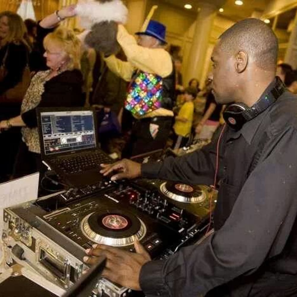 Profile thumbnail image for Total Eclipse DJ Service