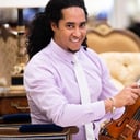 Alex Bravo Violinist