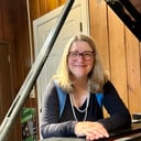Chicago Elegant Piano
