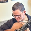 Classical Guitarist, Raziel Gonzalez