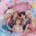 Personnages Costumés Pour Enfants