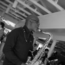 Deesaxplayer