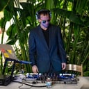 Dj V