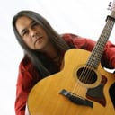 Eclectic Acoustic Guitarist/Singer Songwriter
