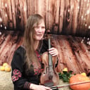 Hallie Reeves, Violinist