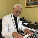 Keyboard and Singer One Man Act