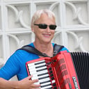 Live Dance Music By Linda