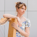 Elizabeth Owens – Modern Harpist