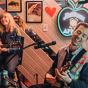 Paz and Ukulele Eddie