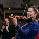Singer and violinist
