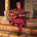 Singer, Oud, violin, Keybord and Drumer.