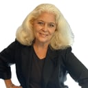 Teresa Hill-Putnam: Spotlight Performers