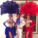 Vegas Elvis Impersonators And Showgirls