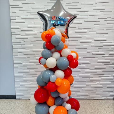 Hire Balloon Drama - Balloon Decor in Willow Springs, IL | GigSalad
